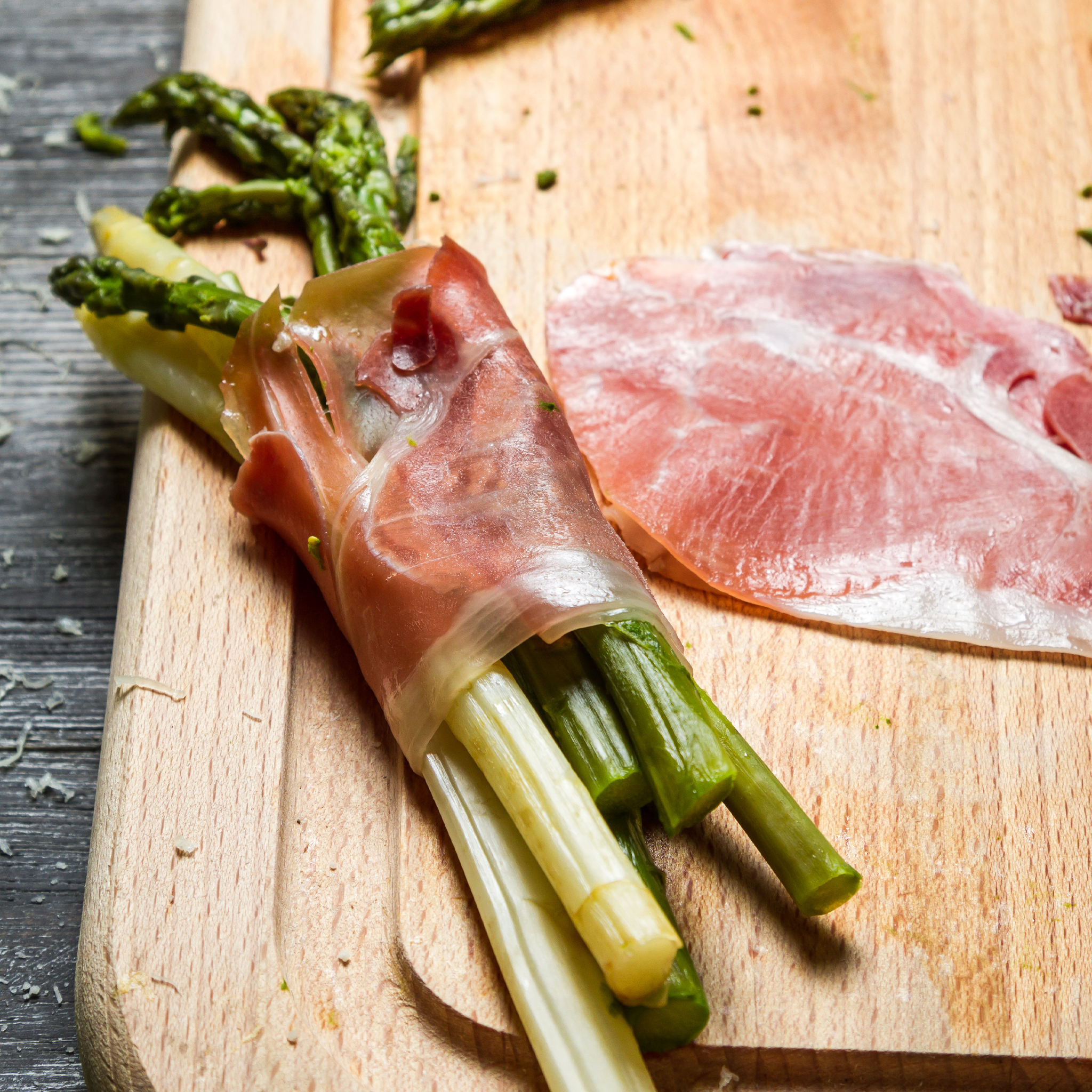 prosciutto wrapped asparagus