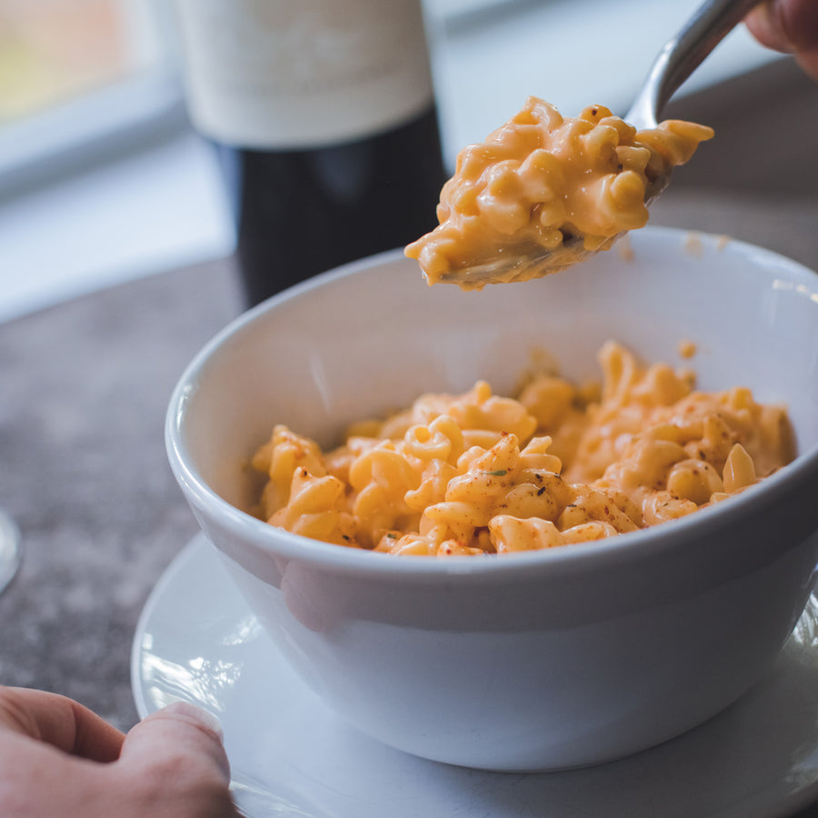 bowl of macaroni and cheese